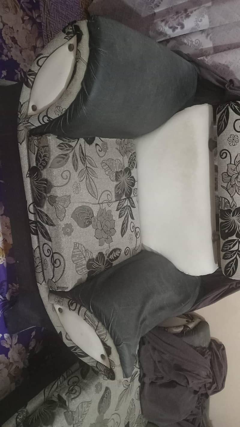5 seater Sofa Set 2