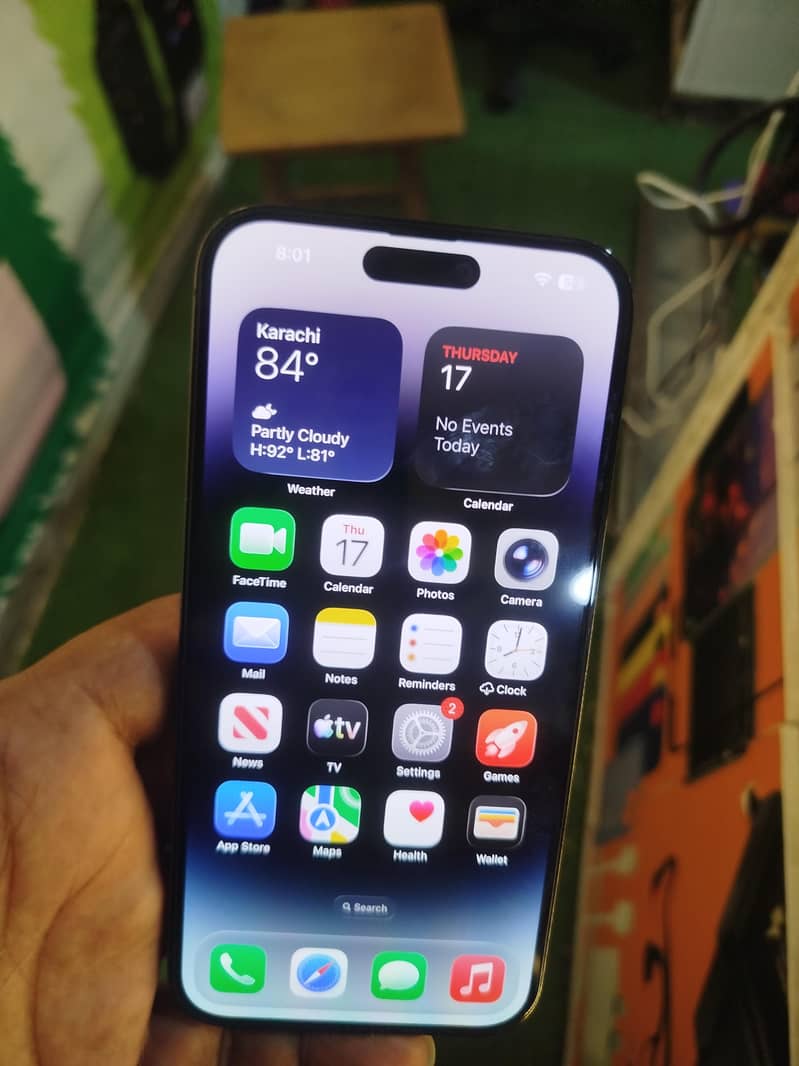 Apple iPhone 14 Pro Max 0