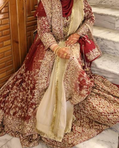 Bridal dress whole set for sale