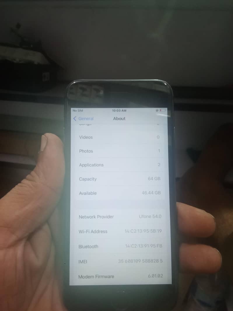 Apple iPhone 8 1