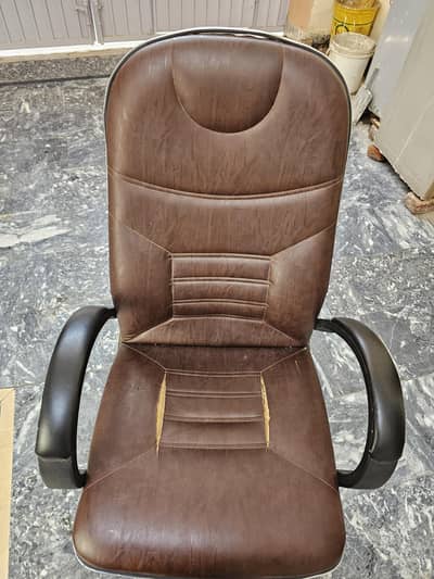bos chair condition 10/7