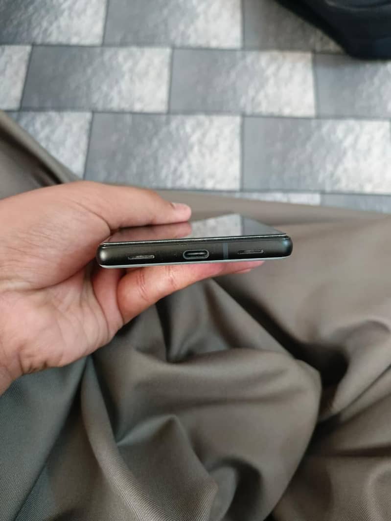 Google Pixel 6a 3