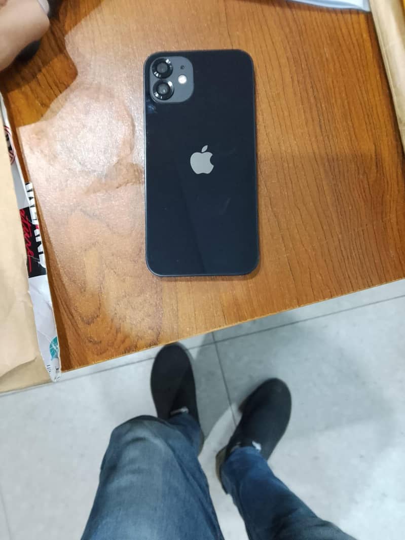 Apple iPhone 12 0