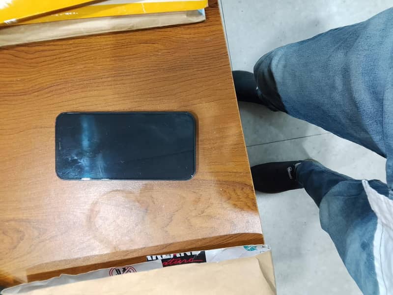 Apple iPhone 12 3