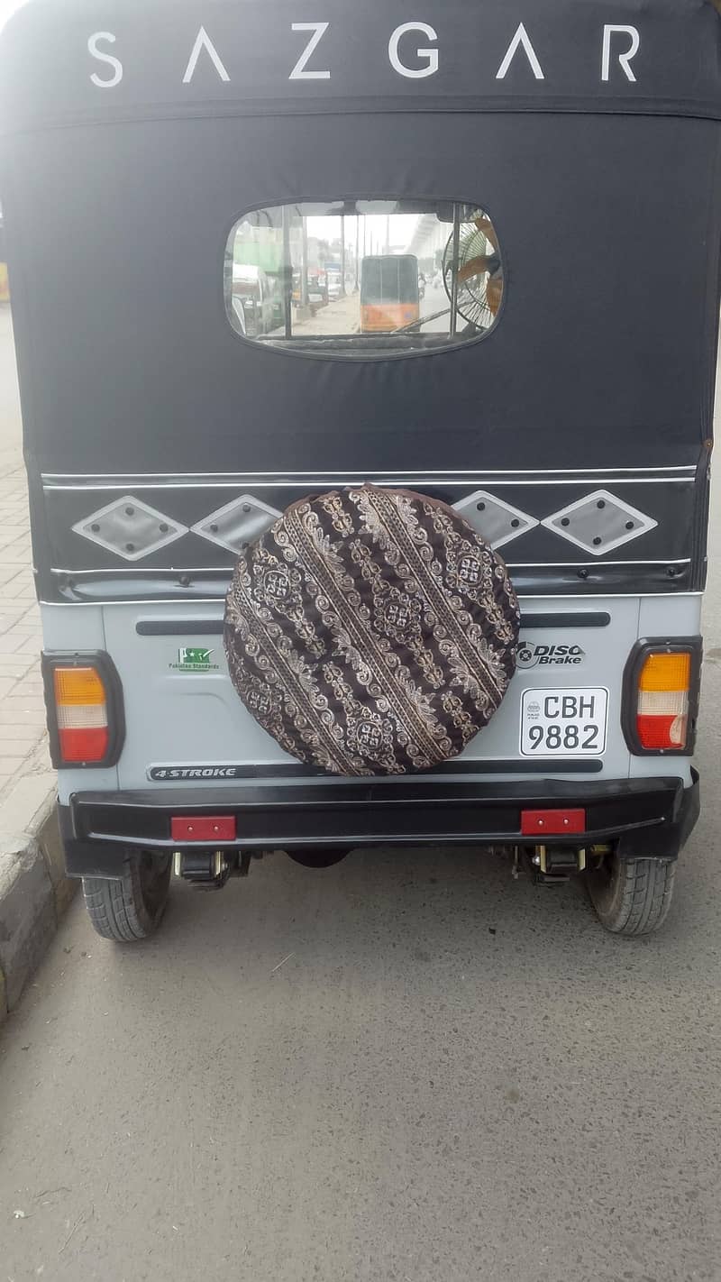 Auto Rickshaw 4