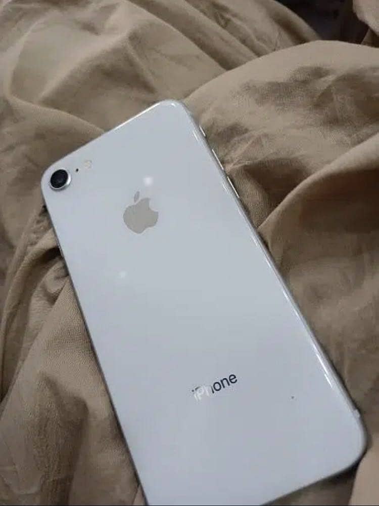 Apple iPhone 8 2