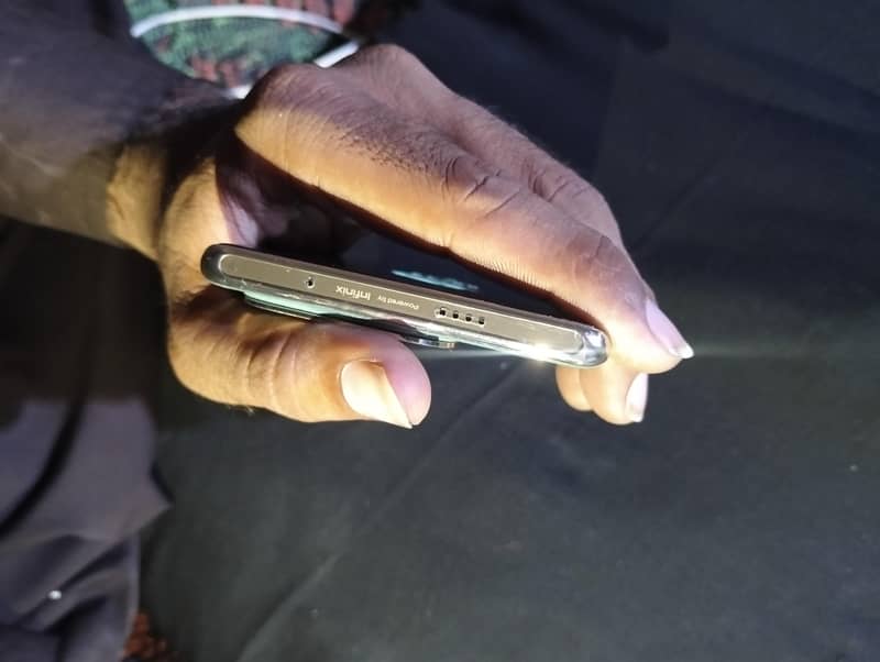 Infinix Zero 30 5