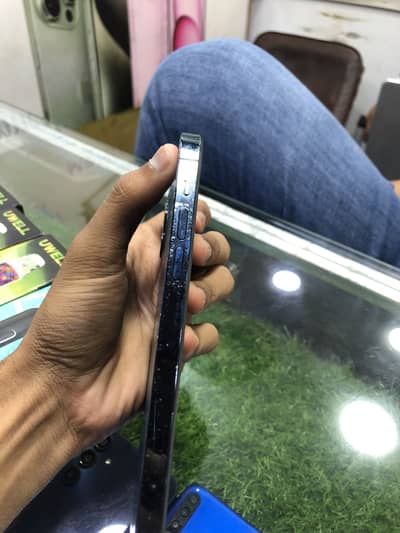 Apple iPhone 12 Pro