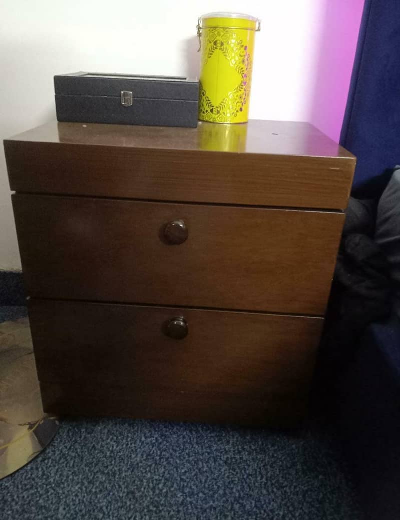 King Size Bed 3