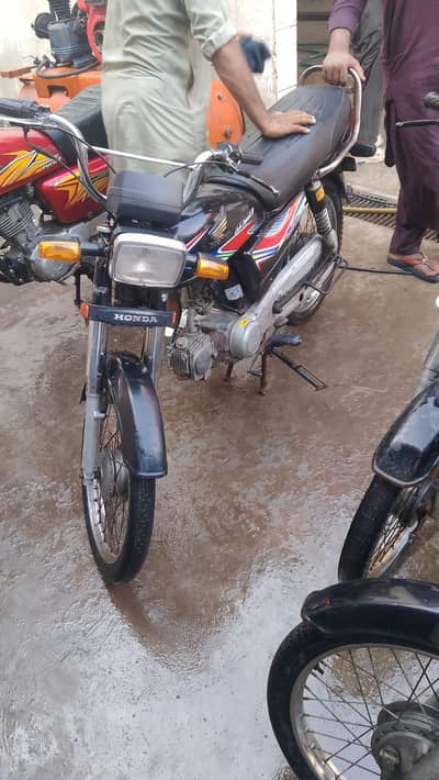 Honda 70 CC
