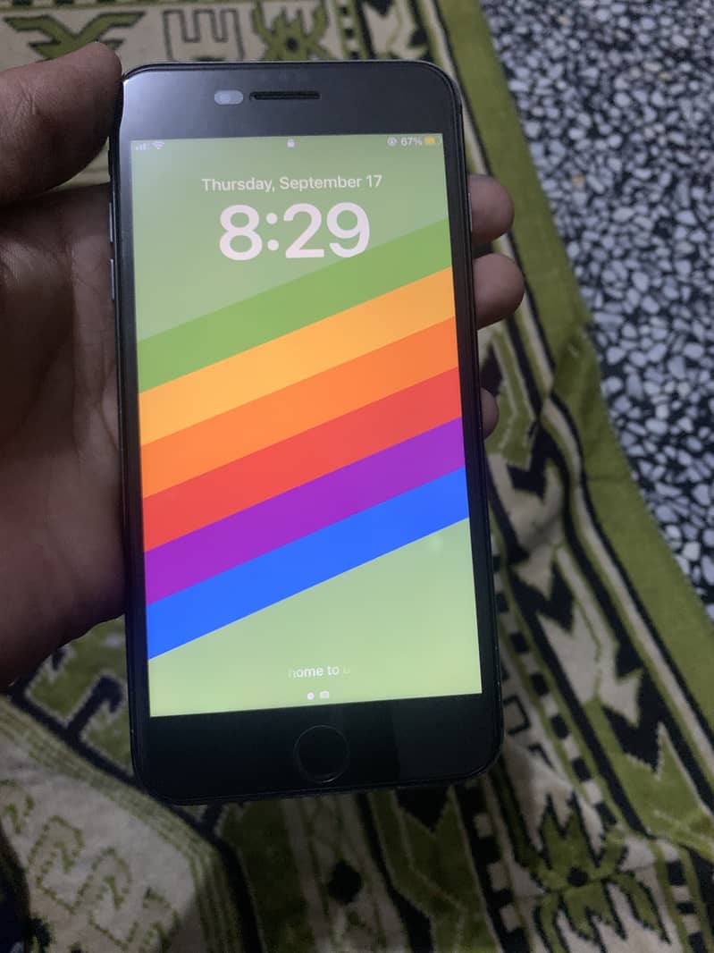 Apple iPhone 8 Plus 2