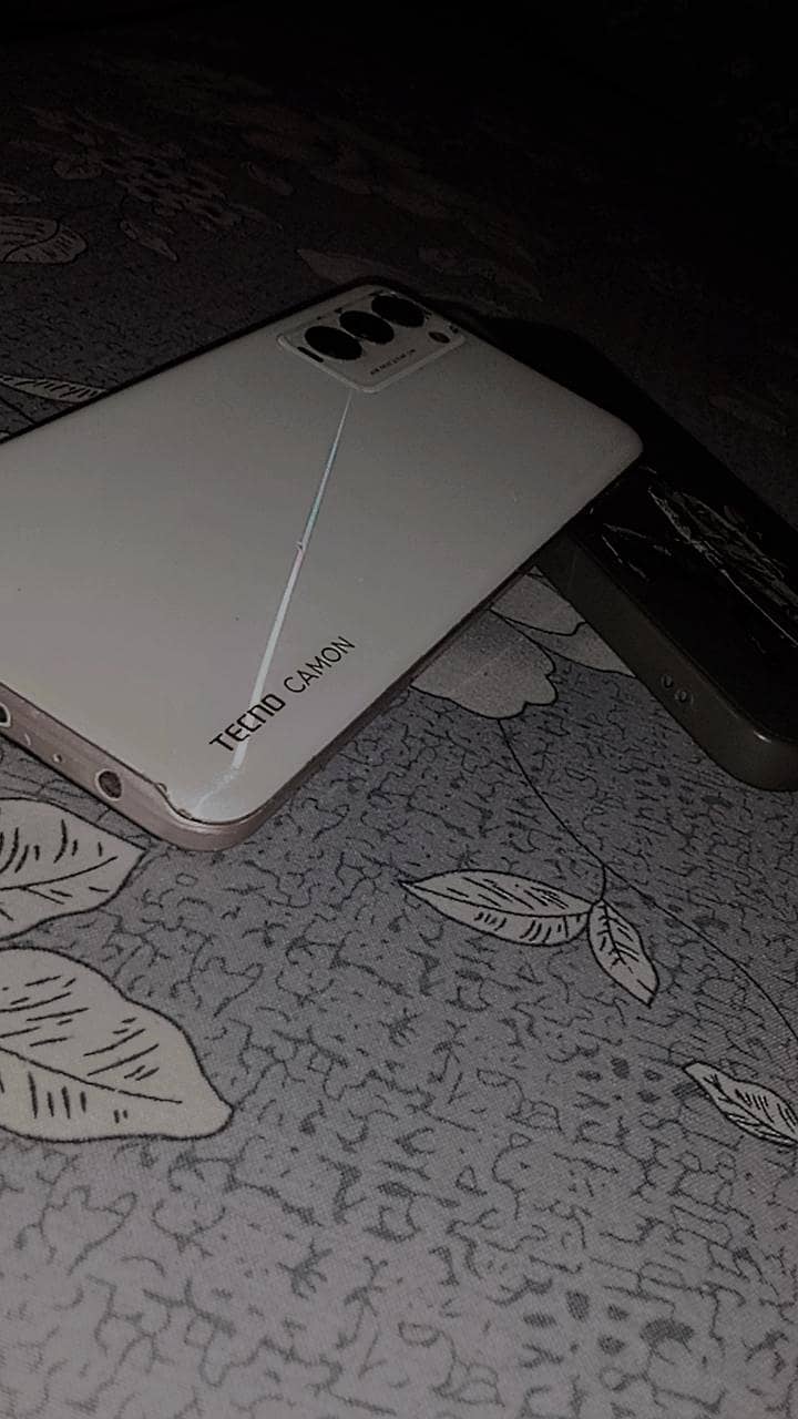 Tecno CAMON 18T 4