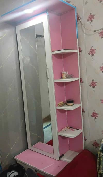 Complete Baby Girl Room Furniture Set – Study Table, Mirror & Bed