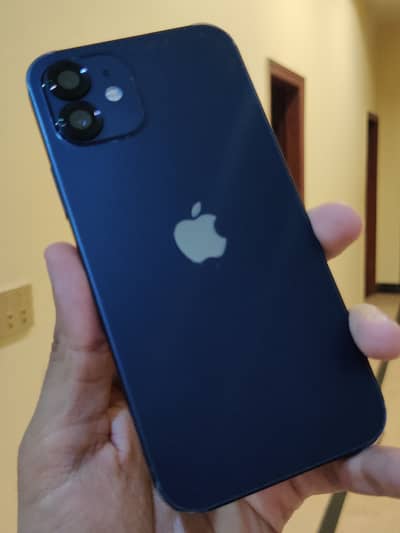 Apple iPhone 12