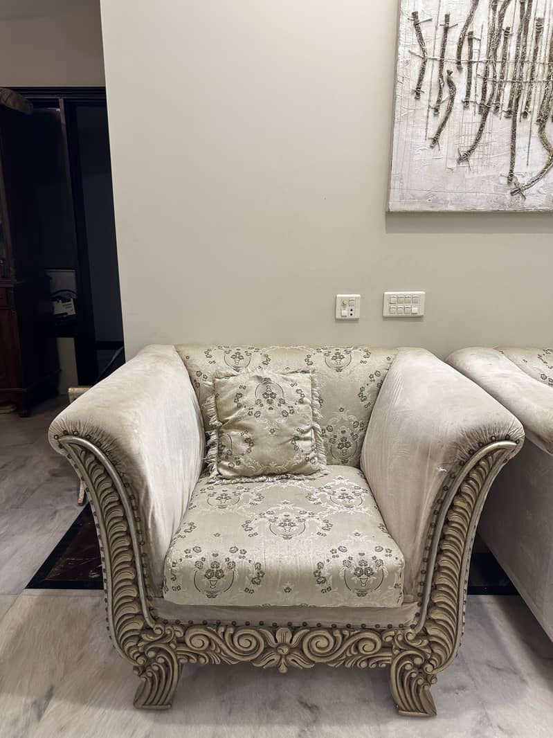 Sofa Set 0