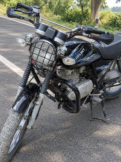 Suzuki GS-150 SE