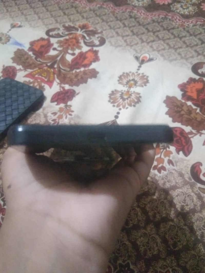 Redmi A3 4