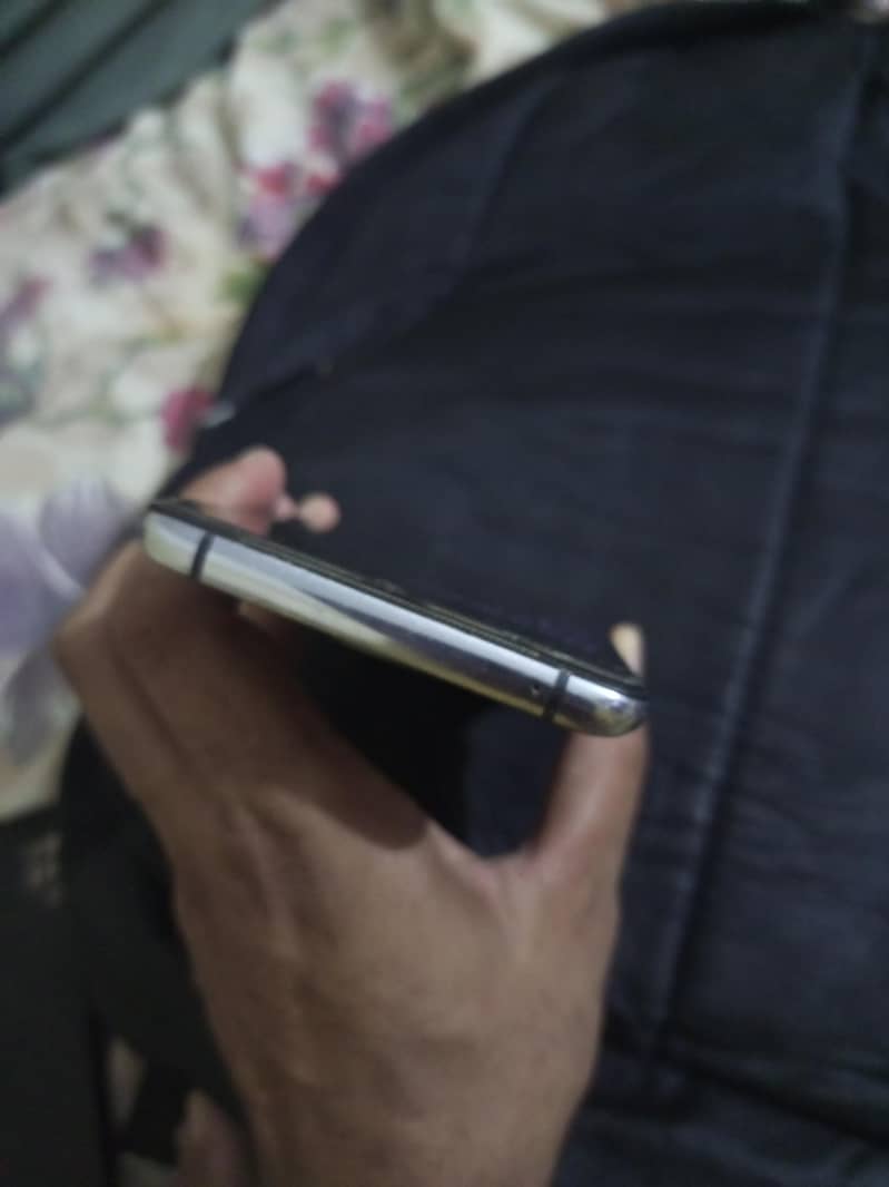 One Plus 7T 4