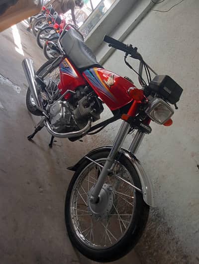 Honda bike 125cc urgent for sale