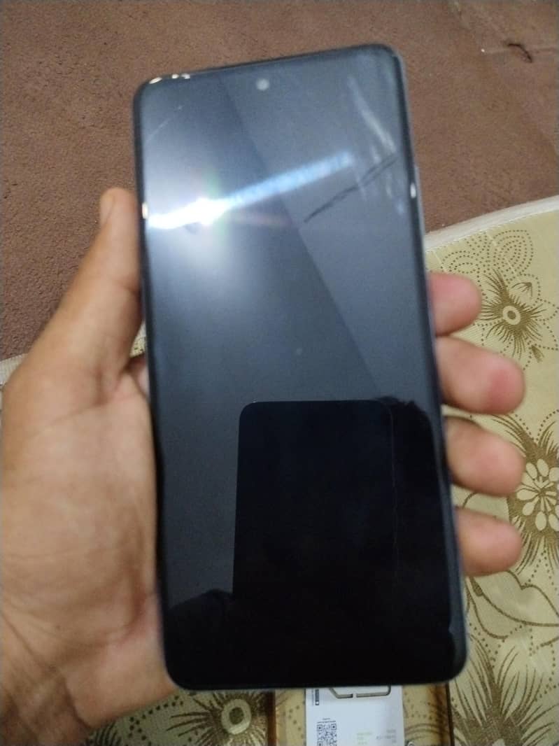 OPPO A60 1