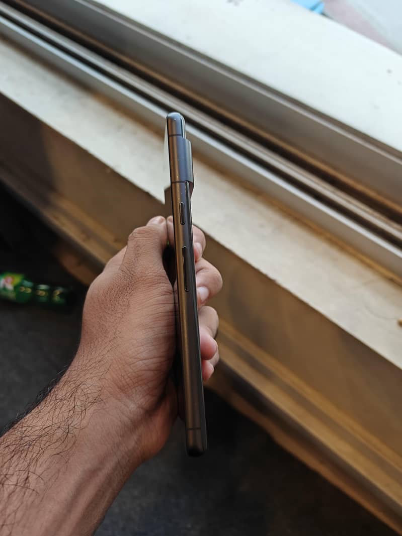 Google Pixel 7 5