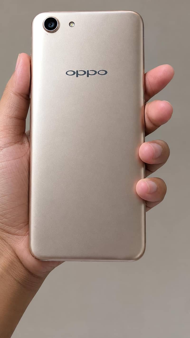 OPPO A71 0