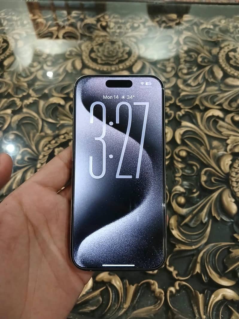 Apple iPhone 15 Pro JV 4
