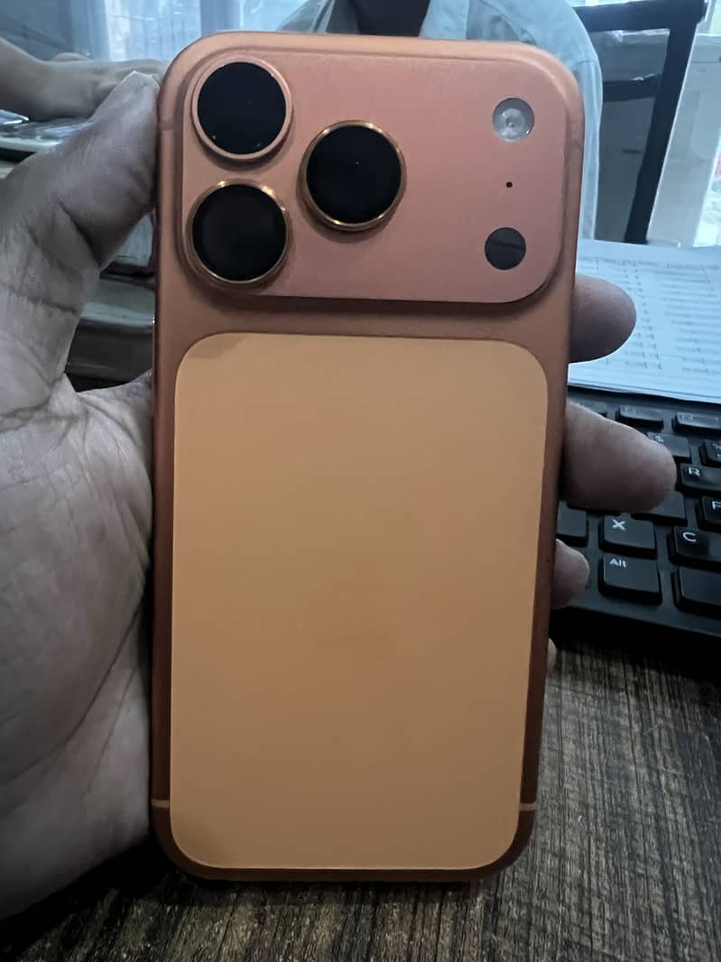 Apple iPhone 17 Pro 5