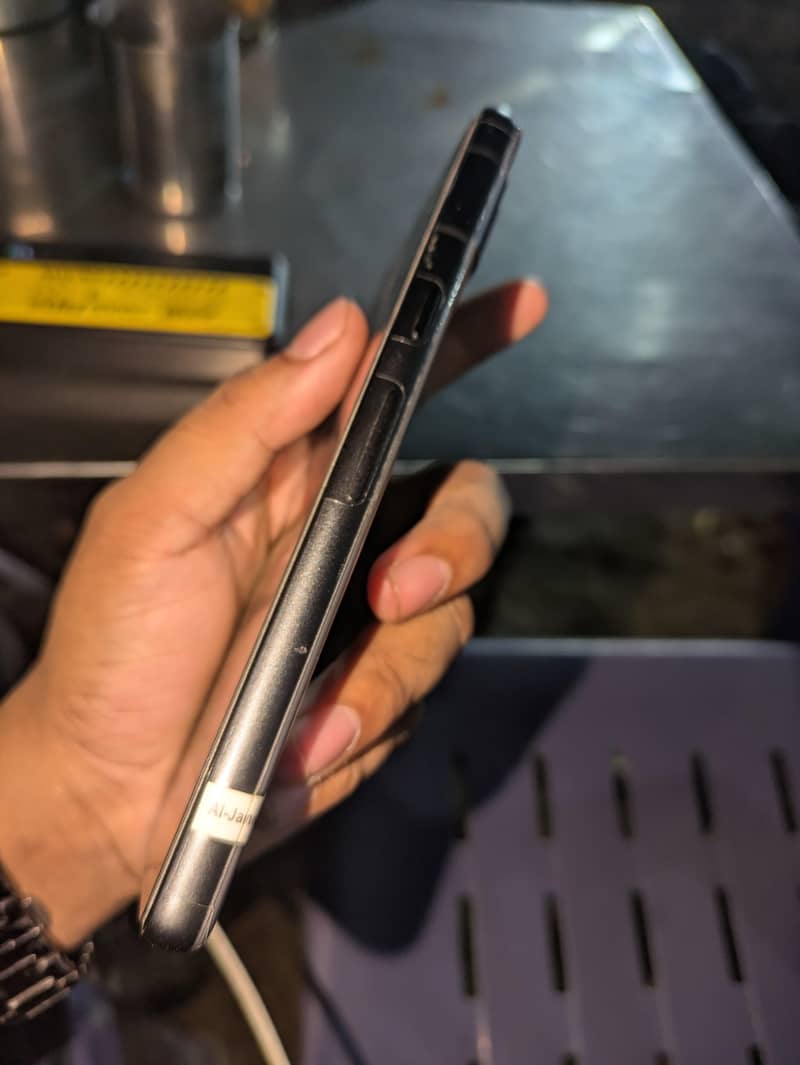 Google Pixel 7a 2