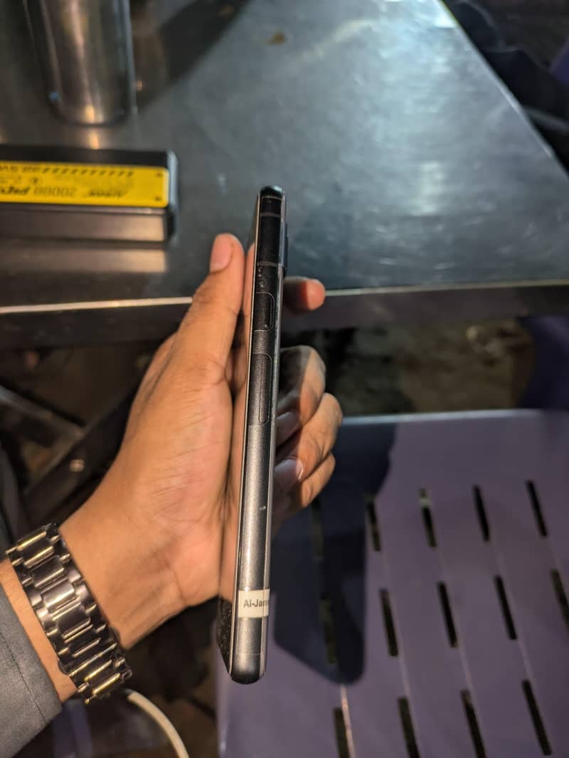 Google Pixel 7a 4