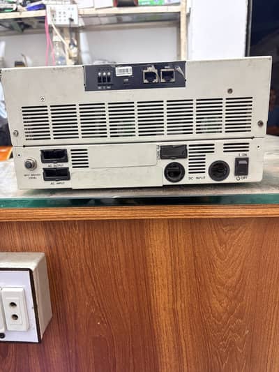 6 kW hybrid Invertor