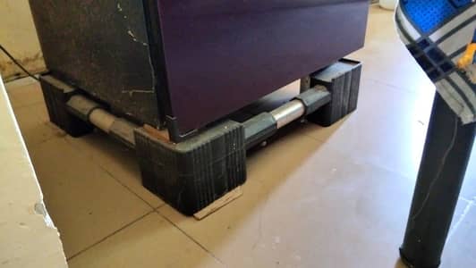 1 Year Used Fridge – Like New Condition