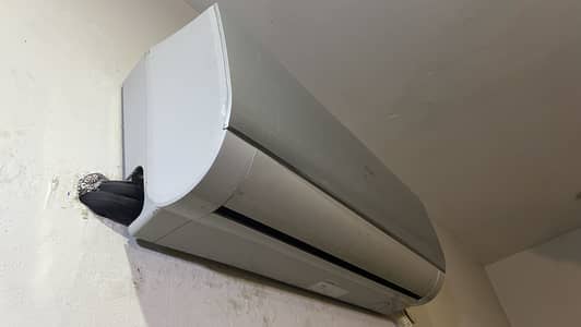Haier Split Inverter AC  1 Ton