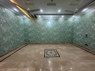 3 Bed attached Baths Ground Floor for Rent in Ghalib Market Gulberg 3