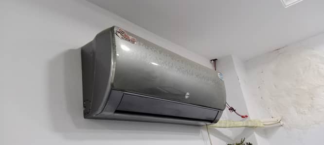 AC for Sale – Excellent Condition