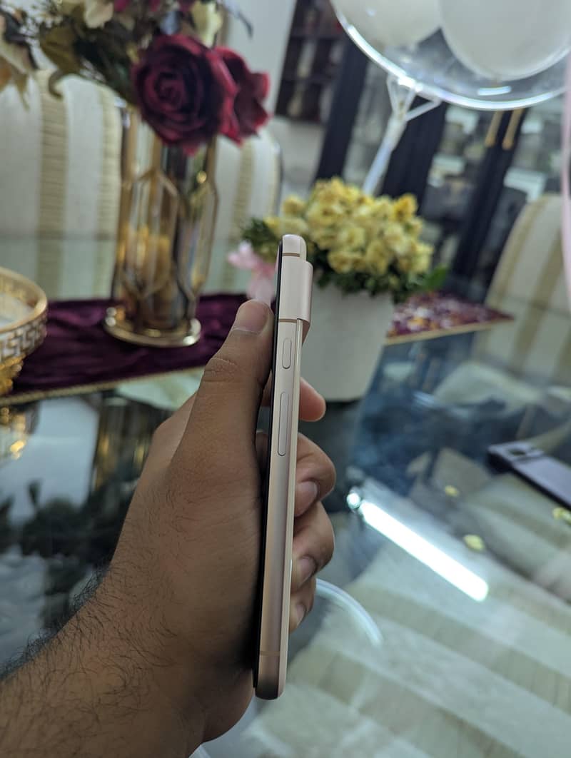 Google Pixel 8 2