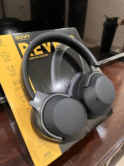 Boost Reveb headphone