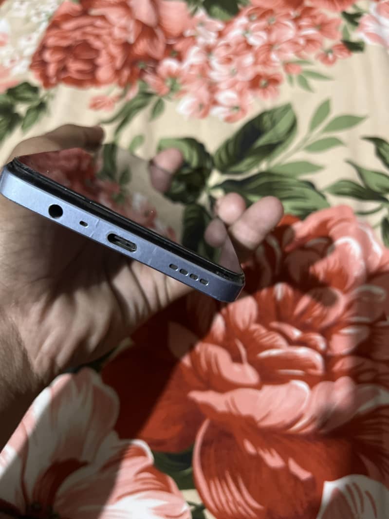 Realme Note 60 1