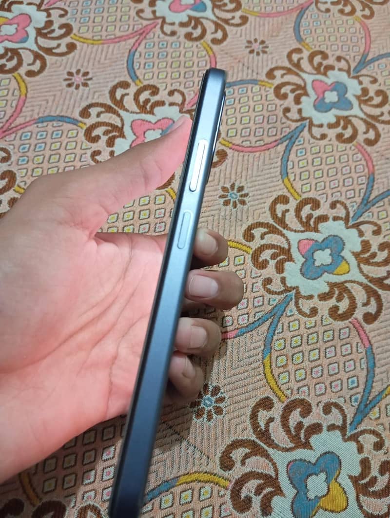 OPPO A6x 4