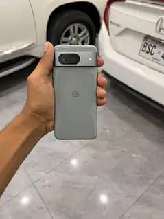Google Pixel 8 1