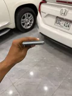 Google Pixel 8 6