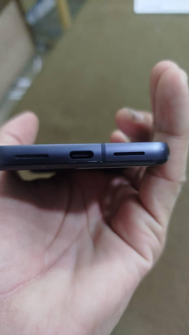 Google Pixel 8 2