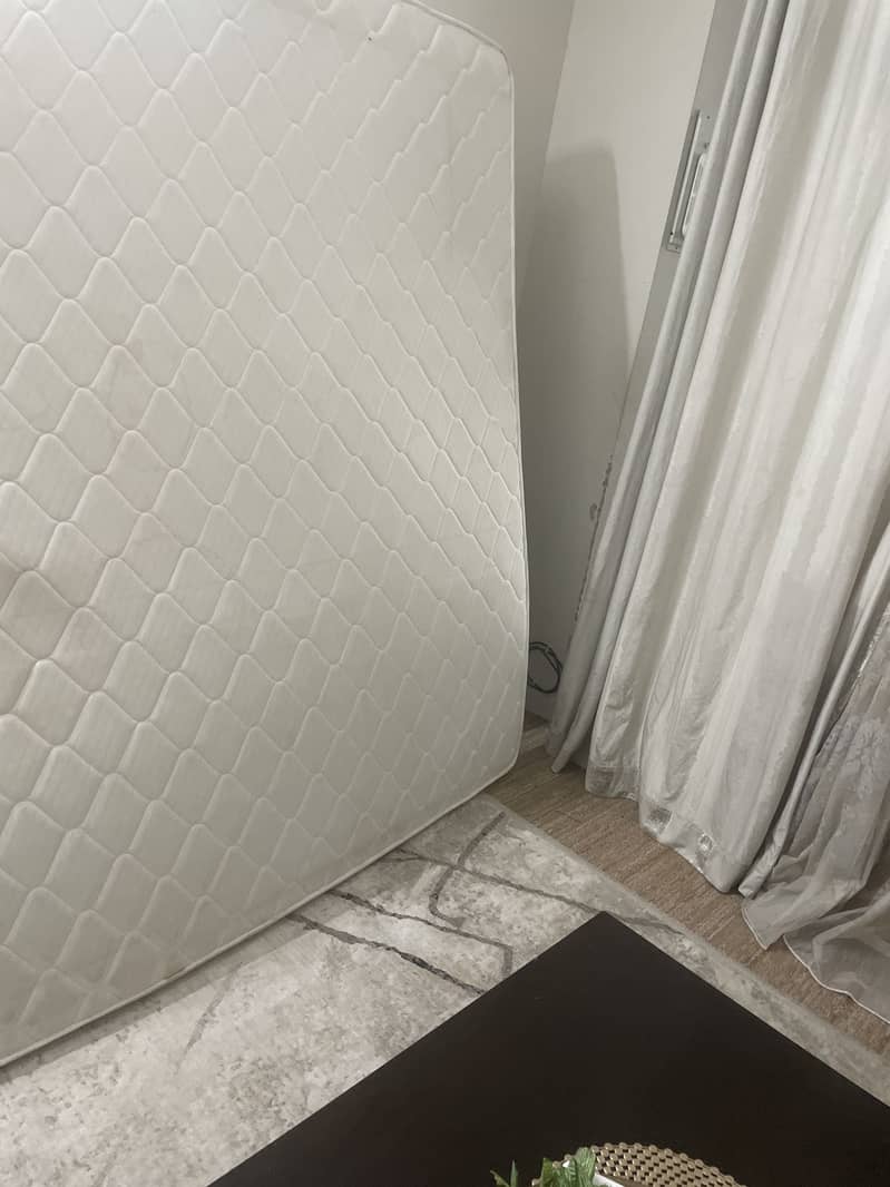 Bed Mattress 0