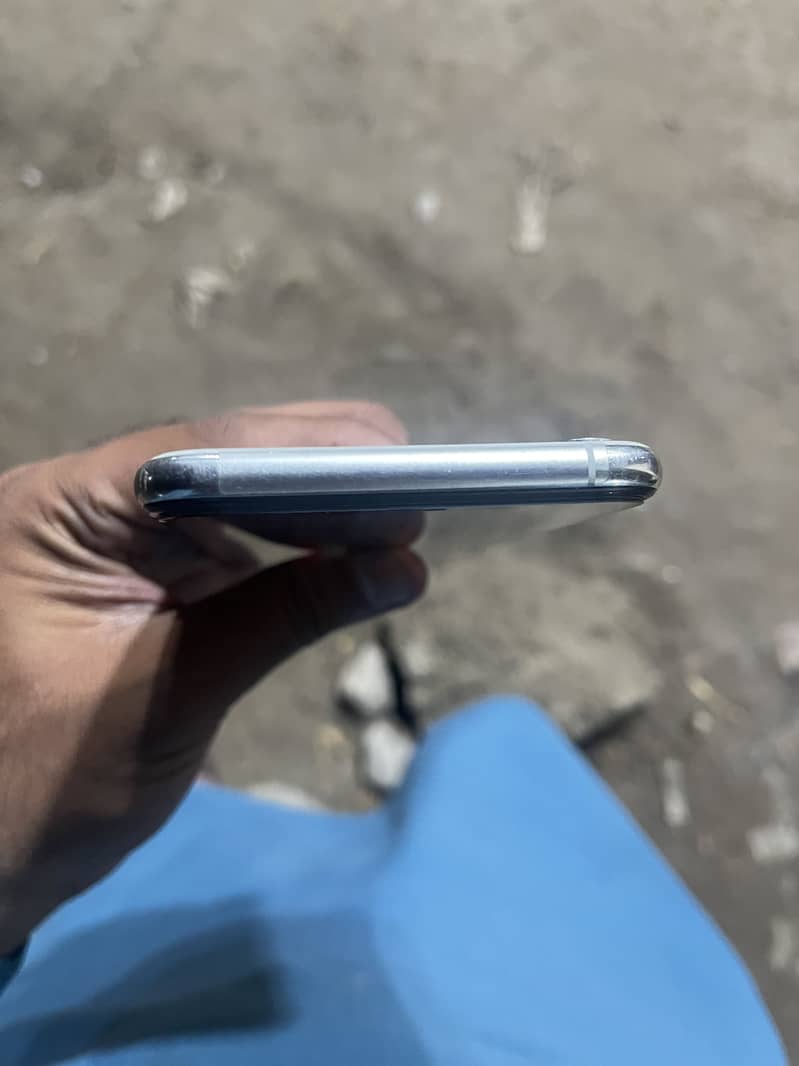 XS MAX 6