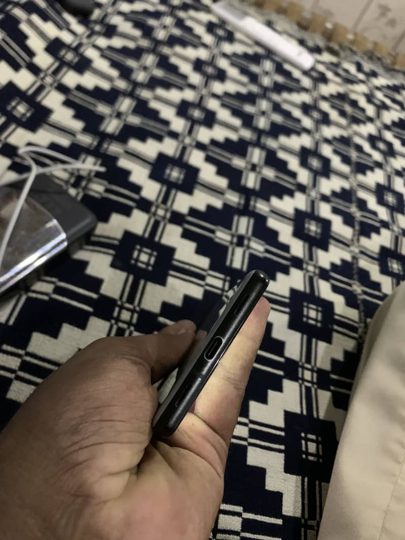 Google Pixel 6a 4