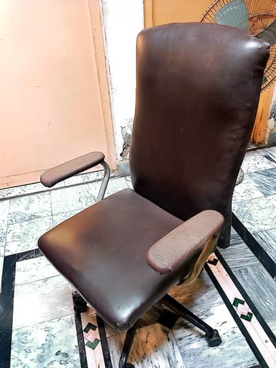 Brown Executive Office Chair | Comfortable Revolving Chair