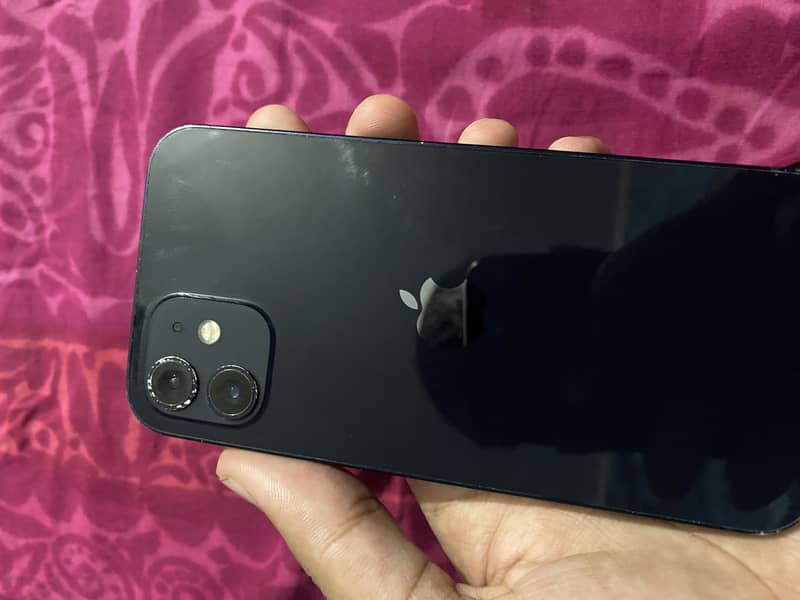 Apple iPhone 12 0