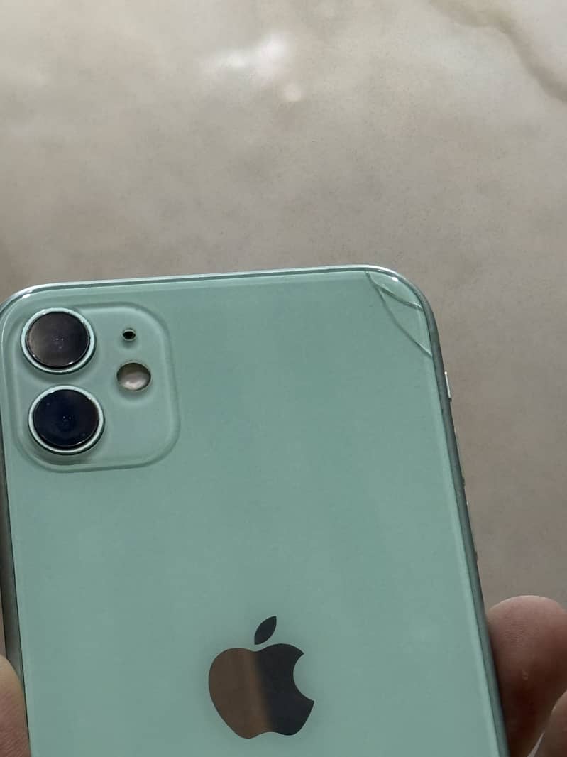 Apple iPhone 11 2