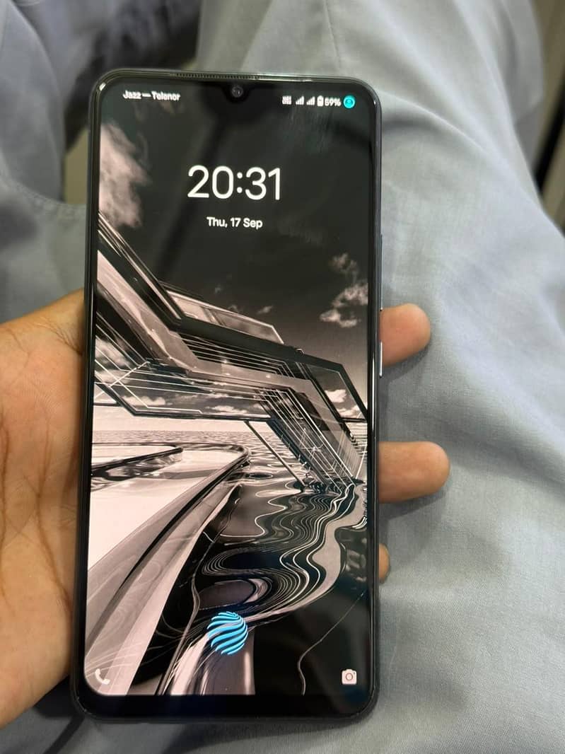 Vivo V21e 1