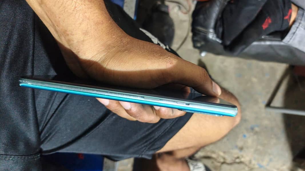 One Plus 8T 5